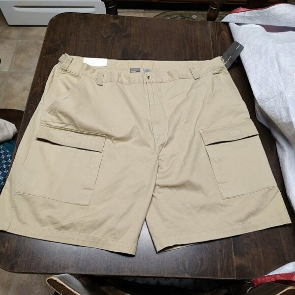 New Perry Ellis America Khaki Shorts Size Men's 46 - Picture 1 of 2